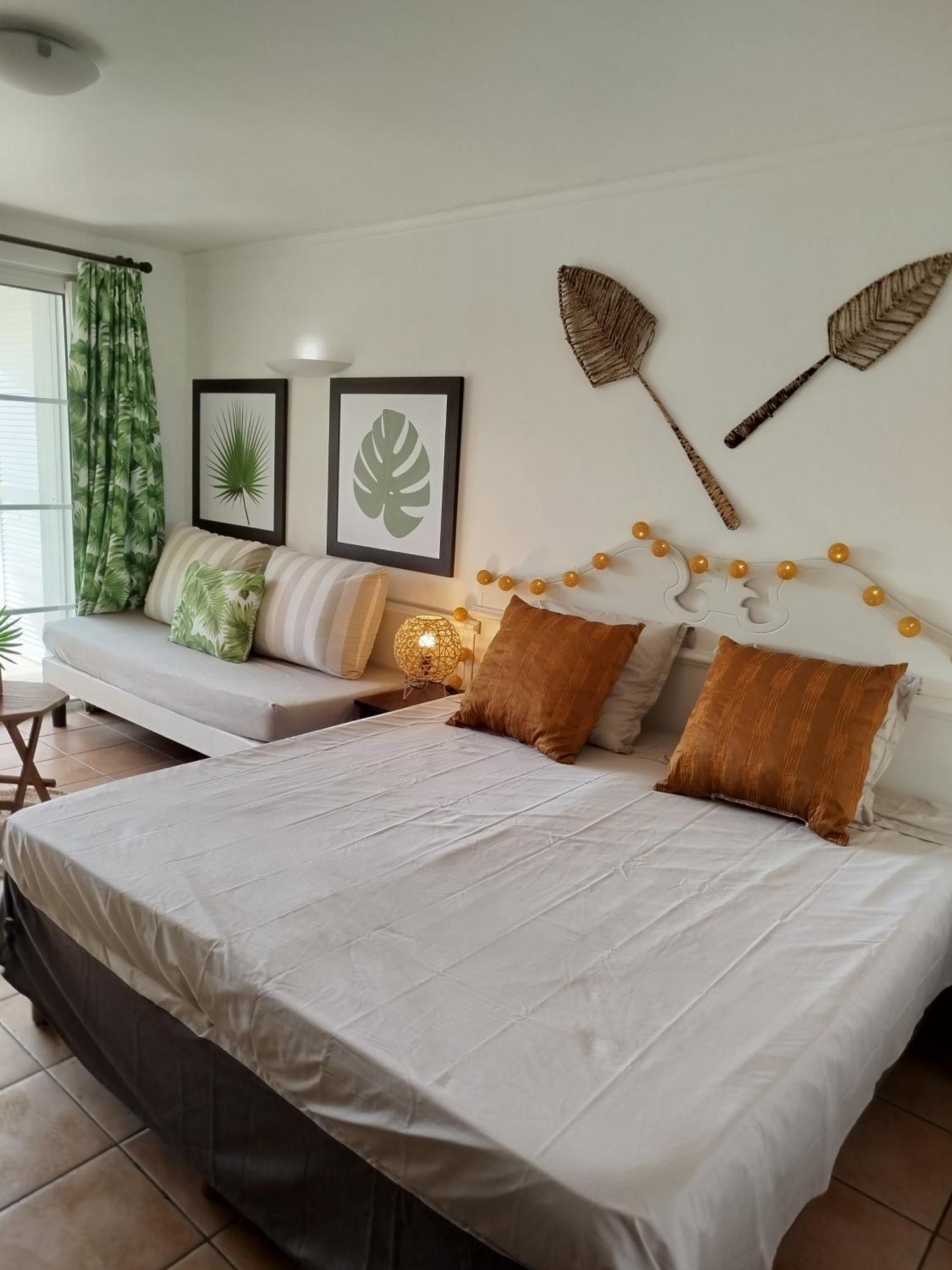 Bambou Suite Vue Mer A 50 M De La Plage Et De La Piscine 상트루스 외부 사진